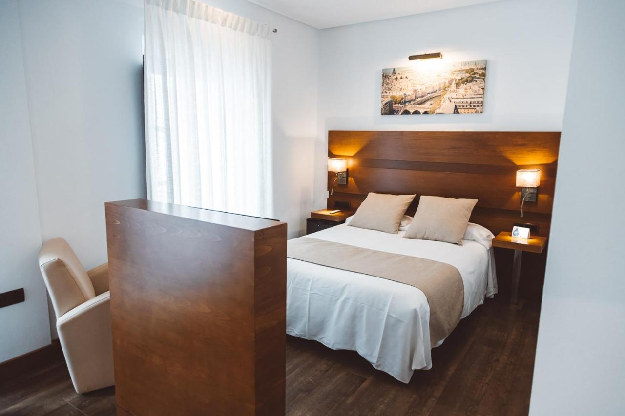 קוניל דה לה פרונטרה Ferreira Hostal Boutique מראה חיצוני תמונה